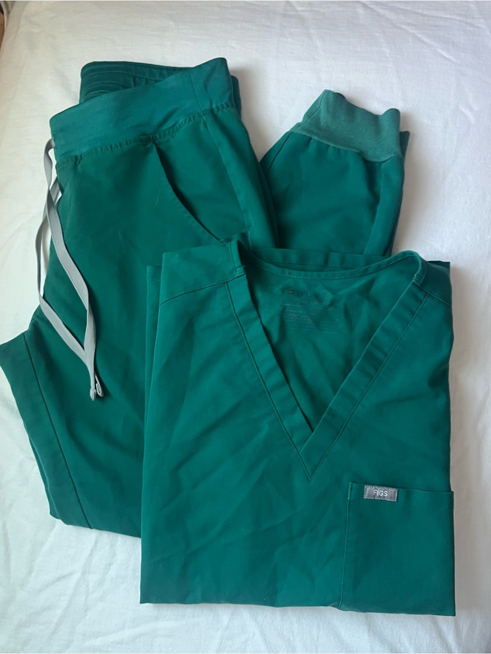 FIGS Scrub Set Hunter Green Small